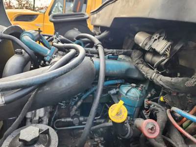 International DT466 Engine for a 2006 International 4300
