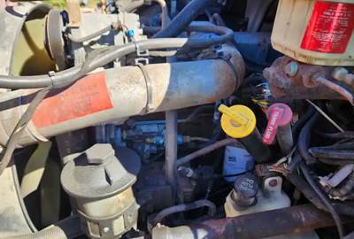International DT530 Engine for a 2003 International 4400 LP