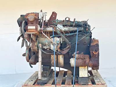 International DTA466 Engine for a 1993 International 4900