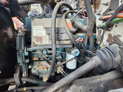 International Engine - 195 HP