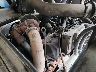 International T444 Engine for a 2002 International 1652