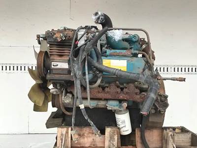 International T444E Engine - 195 HP