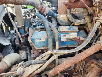 International T444E Engine for a 1997 International 4700