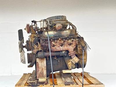 International T444E Engine for a 1993 International 4600 LP