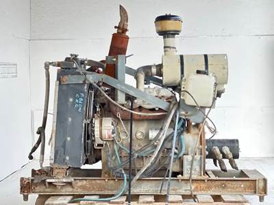 Isuzu C240 Engine for a 2002 GMC T7500