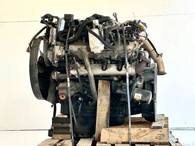 Isuzu Engine for a 2004 GMC C5500