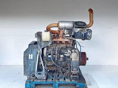 John Deere 4045TF275B Engine - 86 HP