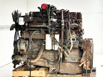 Mack Engine for a 1973 Mack DM685S