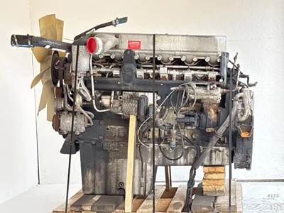 Mercedes-Benz MBE 460 Engine for a 2002 Freightliner ST112