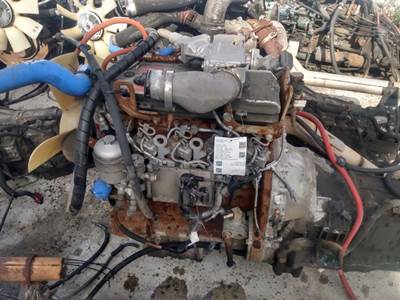Mercedes-Benz MBE 900 Engine for a 2007 Freightliner MT45 Chassis