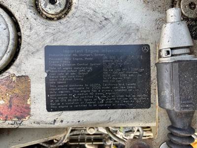 Mercedes-Benz MBE 900 Engine for a 2007 Freightliner FS65 Chassis