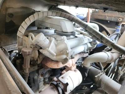 Mercedes-Benz MBE 904 Engine for a 2007 Freightliner MT45 Chassis