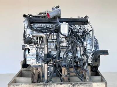 Mercedes-Benz OM926LA Engine for a 2006 Freightliner M2 106