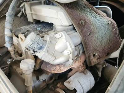 Mercedes-Benz OM904LA Engine for a 2007 Freightliner MT45 Chassis