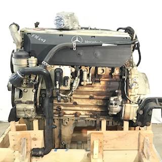 Mercedes-Benz OM906LA Engine for a 2004 Freightliner M2 106