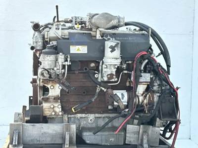 Mercedes-Benz OM906LA Engine - 260 HP