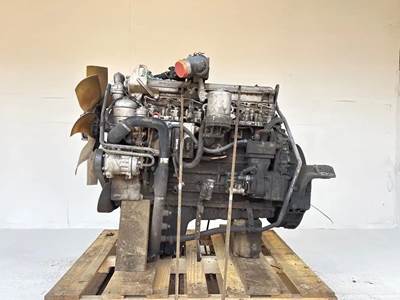 Mercedes-Benz OM906LA Engine for a 2005 Freightliner M2 106