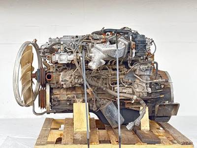 Mitsubishi 6M60 Engine for a 2005 Mitsubishi FM65F