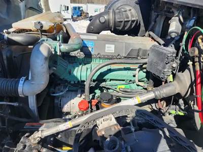 Volvo D13 Engine for a 2016 Volvo VNL