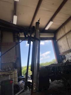 Chevrolet T7500 Exhaust Pipe