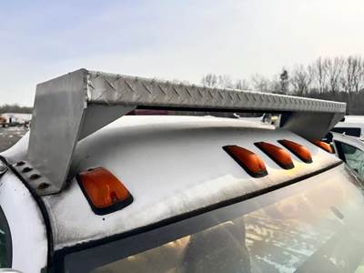 Chevrolet C7500 Exterior Truck Part