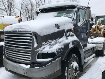 Ford AT9522 AEROMAX 122 Exterior Truck Part