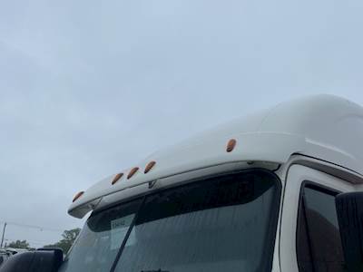 Freightliner Cascadia 125 Exterior Truck Part