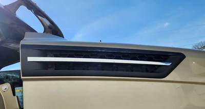 Freightliner Cascadia 126 Exterior Truck Part