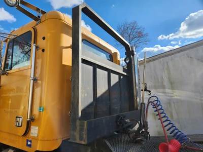 Freightliner FLC Exterior Truck Part