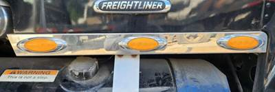 Freightliner FLD120SD Exterior Truck Part for a 2008 Freightliner FLD120SD Glider