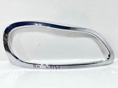 Freightliner M2 106 Exterior Truck Part