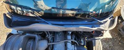 2005 International 4400 Black Wiper Cowl