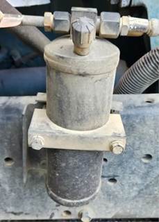 Used 2001 International 4900 Right A/C Dryer Receiver