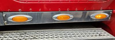 International 9400i Exterior Truck Part