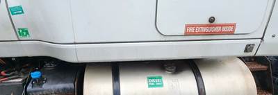 International LT625 Exterior Truck Part