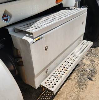 Used 2015 International ProStar Right DPF Cover, Silver Aluminum