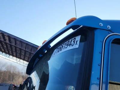 Kenworth T600 Exterior Truck Part