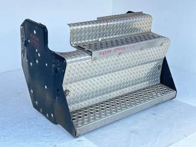 Kenworth T660 Exterior Truck Part