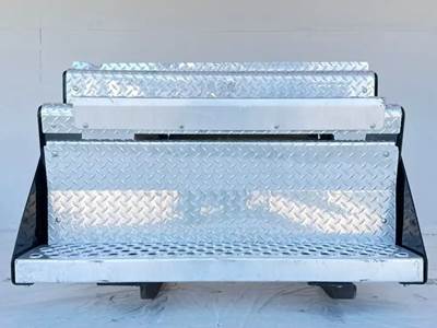 Kenworth T680 Exterior Truck Part