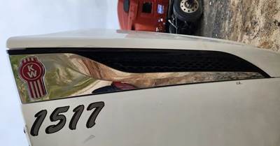 Used 2026 Kenworth T680 Right Air Vent Hood, Chrome and Black