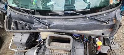 Used 2023 Kenworth T680 Black Wiper Cowl