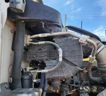 Kenworth T880 Exterior Truck Part