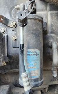 Used 2021 Kenworth T880 A/C Dryer Receiver, Right Side, Part # F37-1022-200