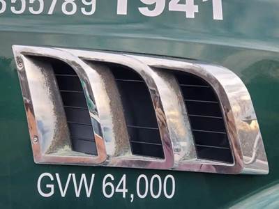 Mack Granite GU713 Exterior Truck Part for a 2016 Mack GU713