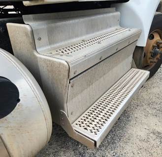 Used 2022 Peterbilt 579 Right DPF Cover, Silver Aluminum 42" x 23"