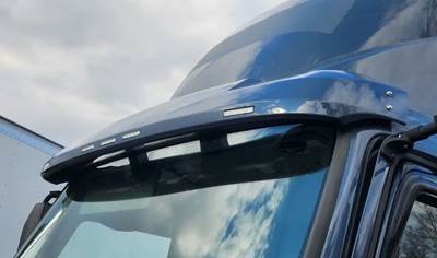 Volvo VNL Exterior Truck Part