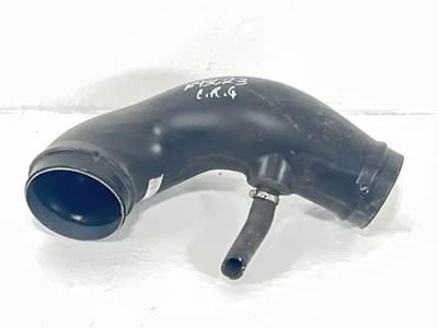 Volvo VNL Exterior Truck Part