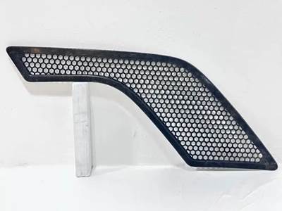 Volvo VNL Exterior Truck Part