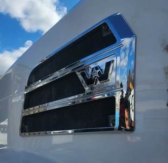 Western Star 5700 Exterior Truck Part