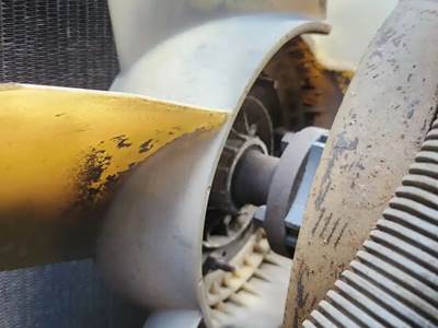 Caterpillar 3116 Fan Clutch for a 1997 Volvo FE